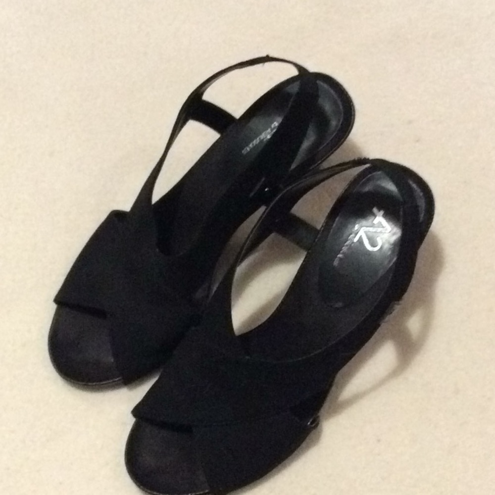 Aerosoles A2 black fabric heel. 3 1/2 inches